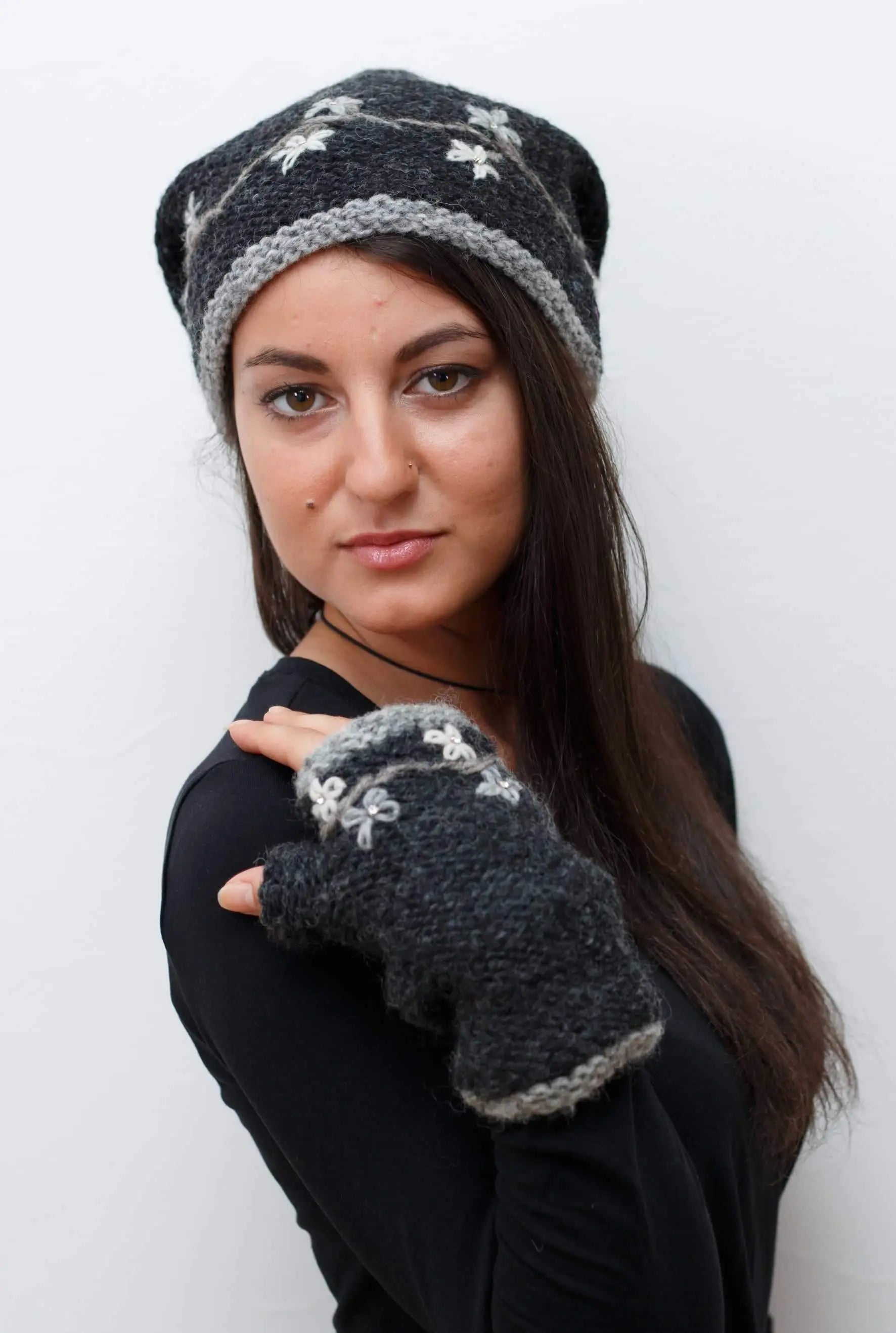 Nijens Pulswärmer Schurwolle Charcoal