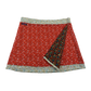 Wenderock aus Baumwolle mit Blumenmustern/Rot. Umfang ist einstellbar mit Druckknöpfen am Rockbund. Muster und FarbenMix.