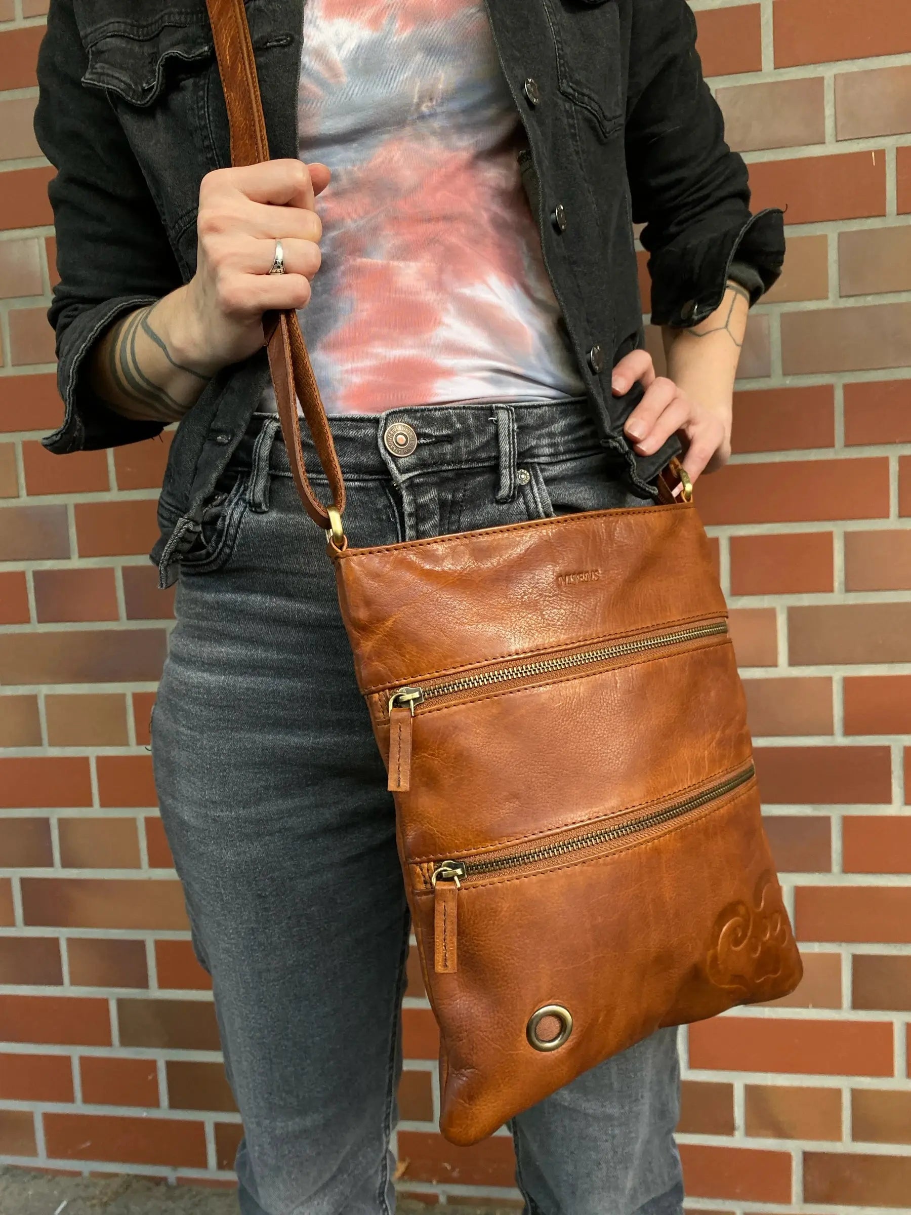 Nijens Umhängetasche, Ledertasche Malto-Braun Antik 24