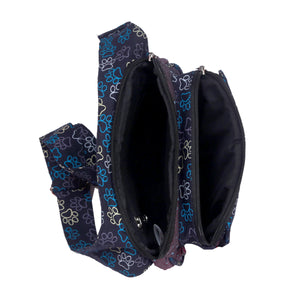 Innenansicht der Gassi-Tasche für Hunde Wanderung (Stoff Lila Pfotenmuster)