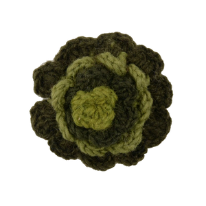 Schöne handgemachte Ansteckblume Dunkelgrün