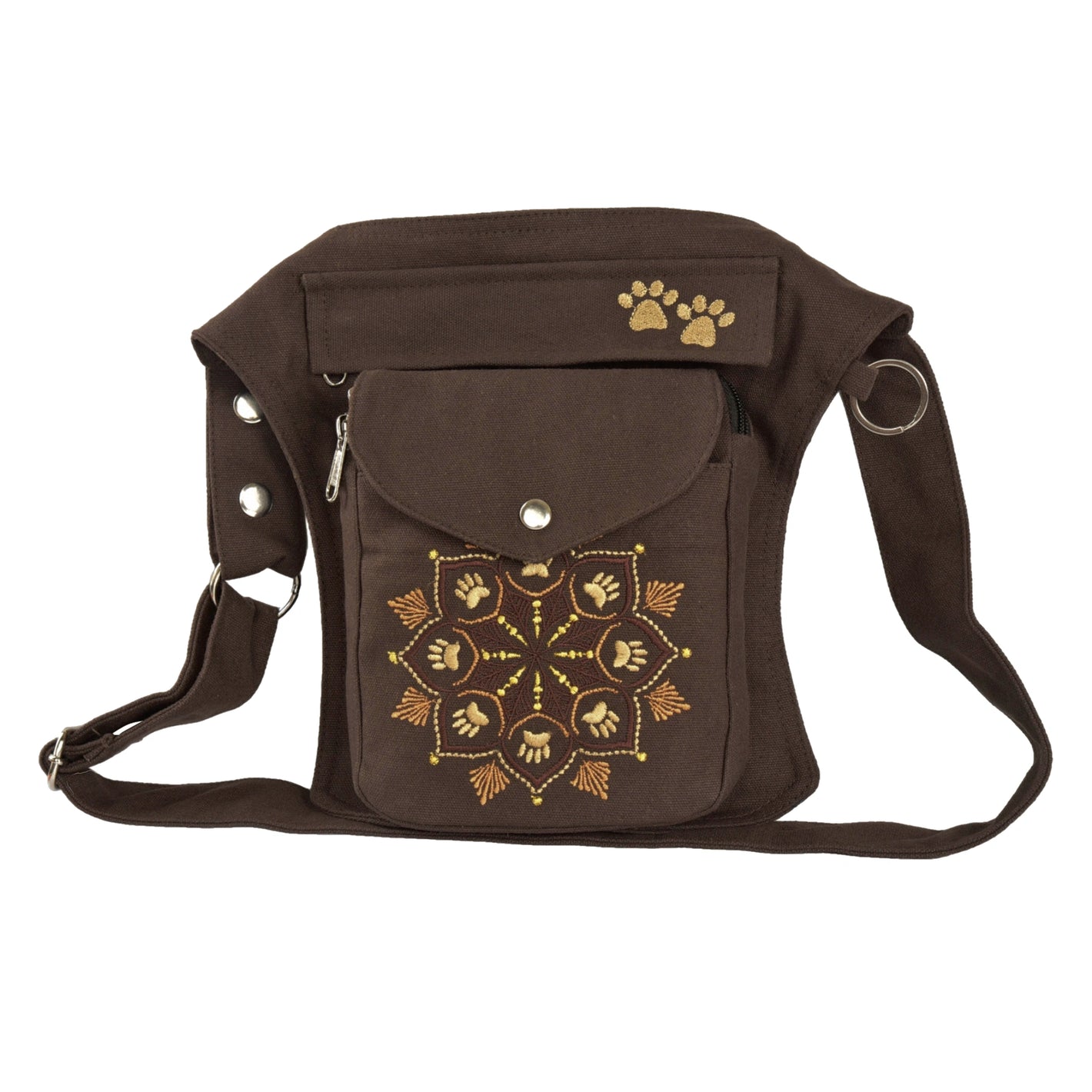 Gürteltasche aus Canvas-Stoff in  Braun mit Pfoten-Mandalastickerei. Diese Gürteltasche hat zwei Reißverschlussfächer vorne sowie ein Einsteckfach, welches durch einen Überschlag mit Druckknopf verschlossen wird. 