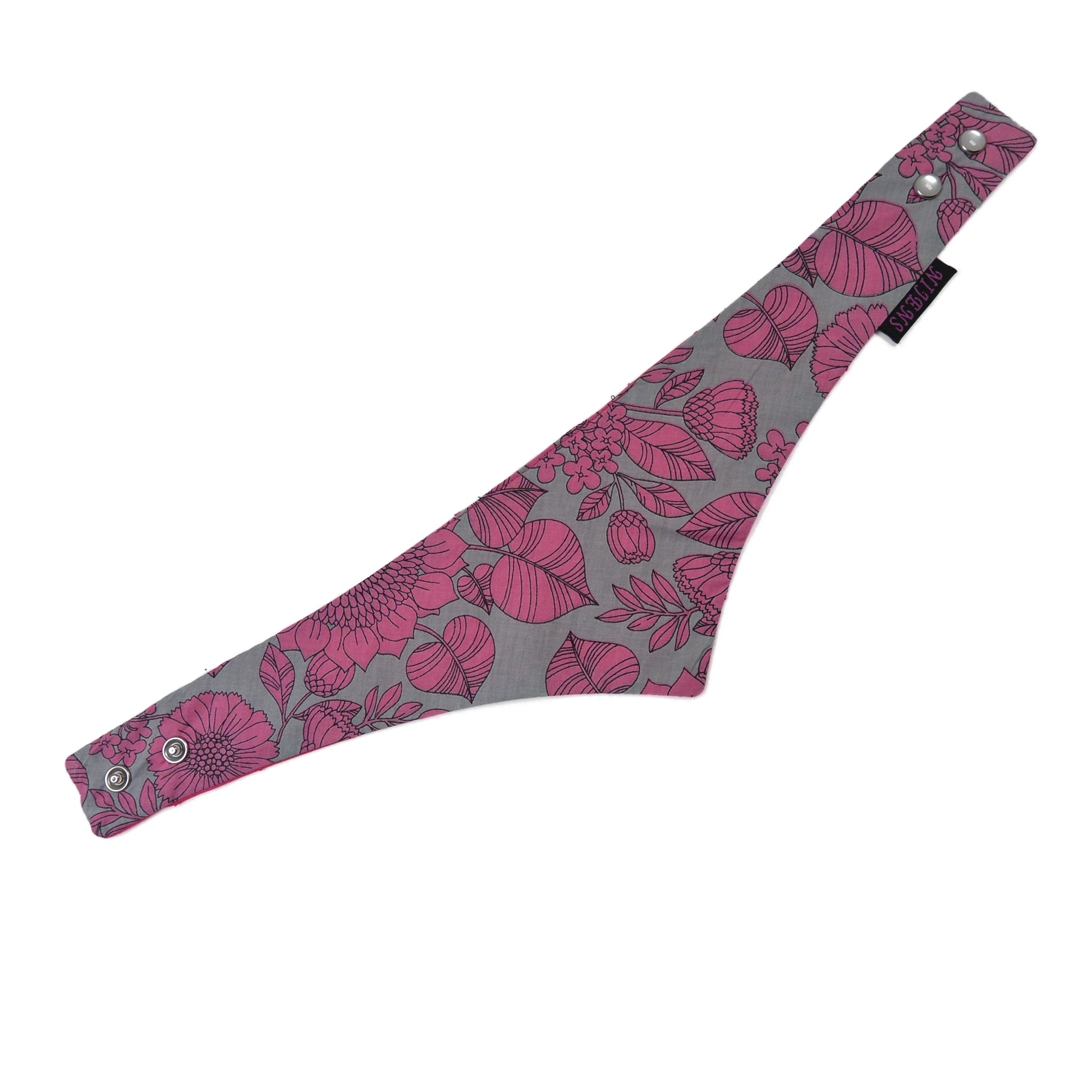 Dreieckige Hundehalstuch mit Glas-Druckknöpfen, Stoff Halstuch mit Floralen Motiven Rosa-Grau. 3