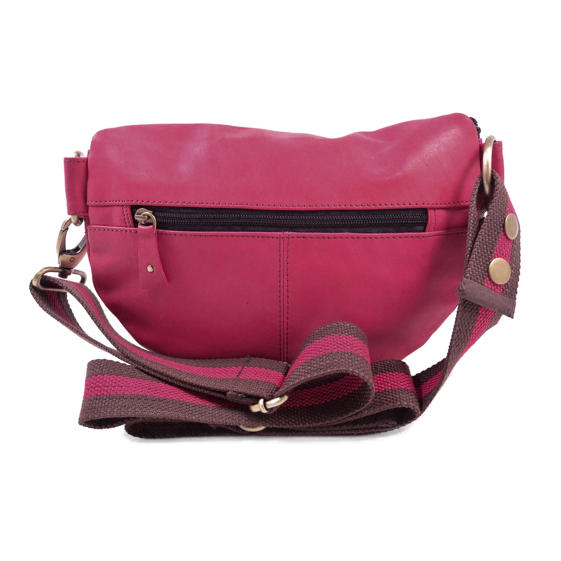 Crossbody-Bag sowie Bauchtasche aus Leder, Pink, mit einem Reisverschlussfach auf der hinteren Seite.