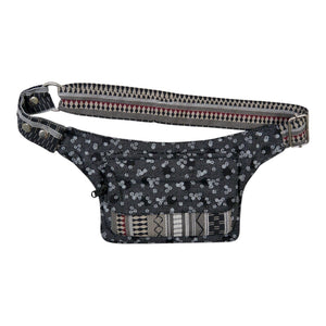 Graue Stoff-Bauchtasche mit Blumen-Design – kompakte Form und verstellbarer Gurt