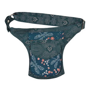 Blaugrüne Festival-Gürteltasche mit floralem Ethno-Design – Bauchtasche Madrid von Nijens