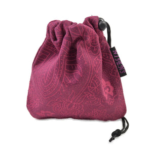 Leckerli-Beutel mit Kordelzug aus Baumwoll- Canvasstoff Magenta mit floralen Ornamenten.
