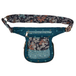 Wendbare Bauchtasche, Stoffmix Teal/Schwarz mit floralen Motiven und Blumen. Ein Hauptfach mit Reißverschluss und Einsteckfach vorne.