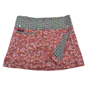 Sommerrock, Wenderock kurz aus Baumwollstoff, Stoffmuster Mix Blumen und Spitzen Altrosa, Verzierung.