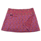 Sommerrock aus Baumwolle in Lila/Pink im Mustermix. Umfang ist verstellbar mit doppelter Druckknopfleiste mit Einsteckfach.