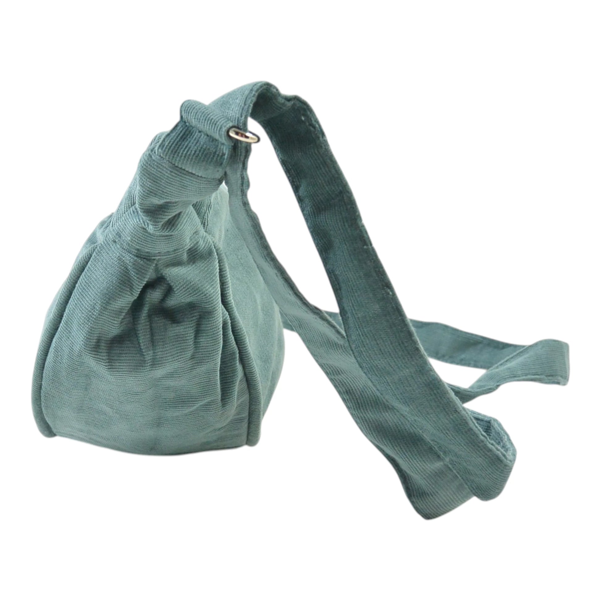 Crossbodybag „Rishikesh“ aus Cord Salbei von Nijens in Seitenansicht, mit verstellbarem Schultergurt