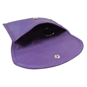 Draufsicht in kleines Portemonnaie aus Leder violett mit einem Mini-Münzfach und integriertem Schlüsselring.