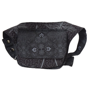 Nijens HĂŒfttasche aus 100% Baumwolle mit schwarzem Ethno-Muster und praktischer Fronttasche