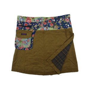 Goldbrauner Wickelrock bestickt mit Blumen inkl. Seitentasche.