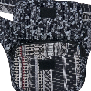 Bauchtasche Stoff Grau mit kleinem Blumenmuster 2