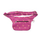 Hinteransicht: Bauchtasche, Gassi-Tasche aus Polyester Pink mit floralen Ornamenten. 