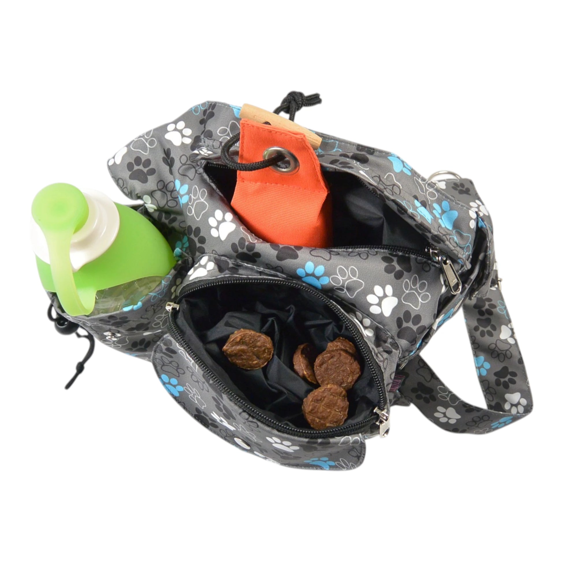 Leckerli-Fach mit wasserabweisendem Innenfutter – ideal für saubere Aufbewahrung von Hundesnacks.