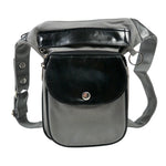 Gassitasche aus Canvas Grau mit echtem Leder in Schwarz, Frontansicht mit Druckknopf-Klappe, Reißverschlussfach und stabilem Gurt