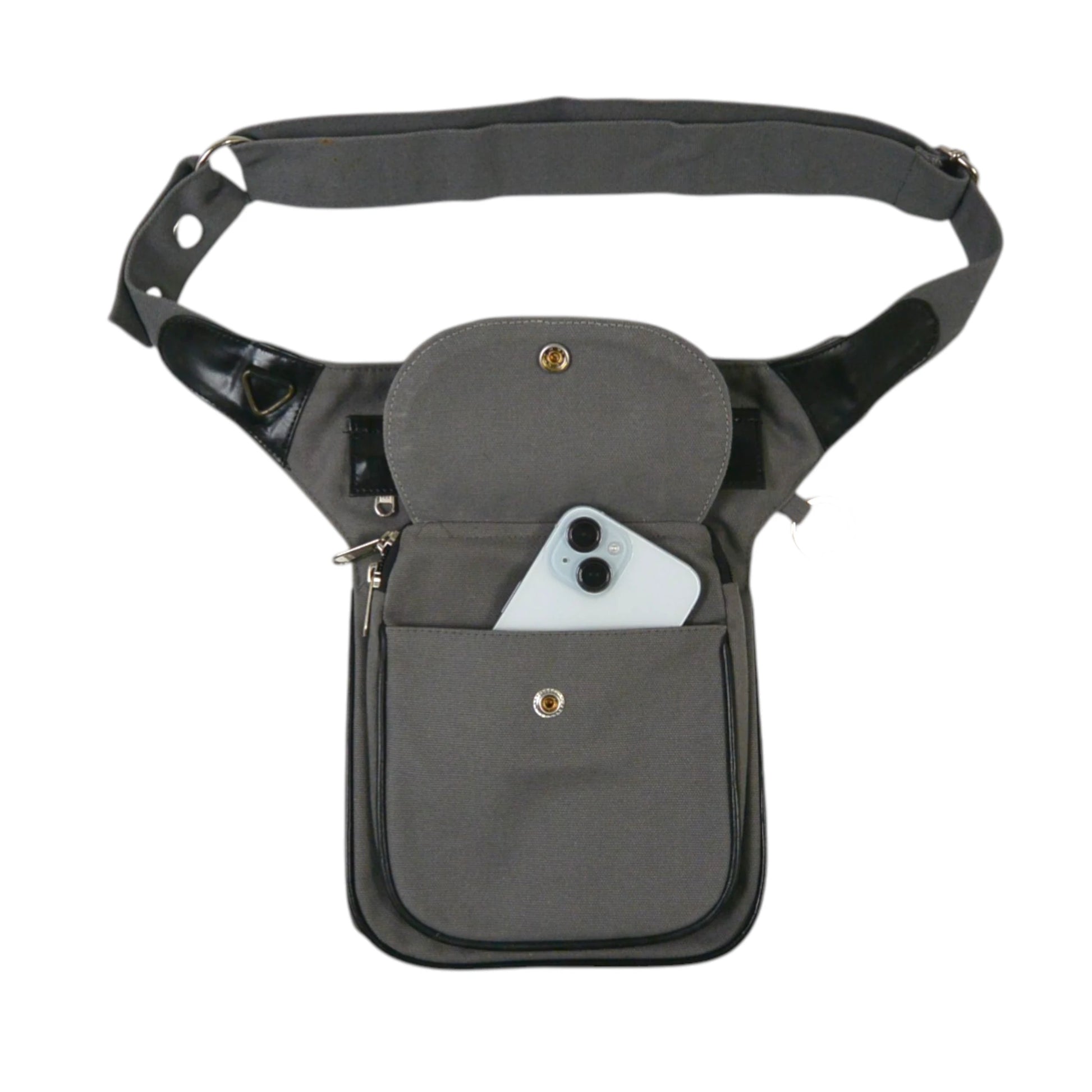 Gassitasche aus Canvas Grau mit echtem Leder in Schwarz, Frontansicht mit Druckknopf-Klappe und Handyfach, Reißverschlussfach und stabilem Gurt