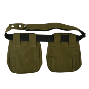 Gassitaschen-Set mit Gürtel aus wasserabweisendem Stoff in Khaki, ideal für Leckerlis und Zubehör. Rückseite