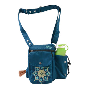Wasserabweisende Gassi-Tasche in Petrol mit Mandala-Stickerei, Flaschenhalter, Vorderansicht