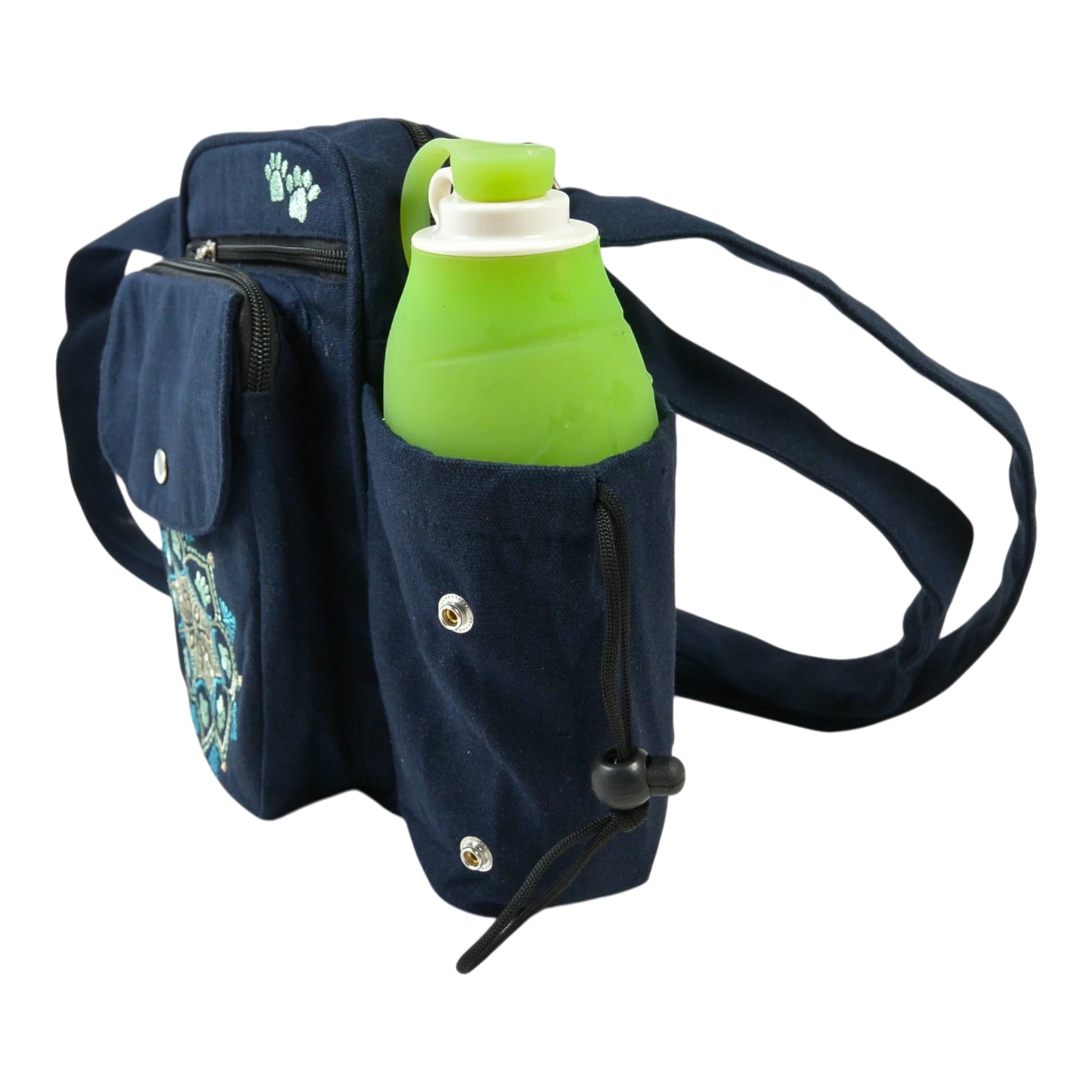 Canvas Gassi-Tasche Konstanz in Dunkelblau mit Mandala-Stickerei, Flaschenhalter, Seitenansicht