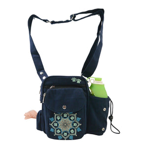 Canvas Gassi-Tasche Konstanz in Dunkelblau mit Mandala-Stickerei, Flaschenhalter, Vorderansicht