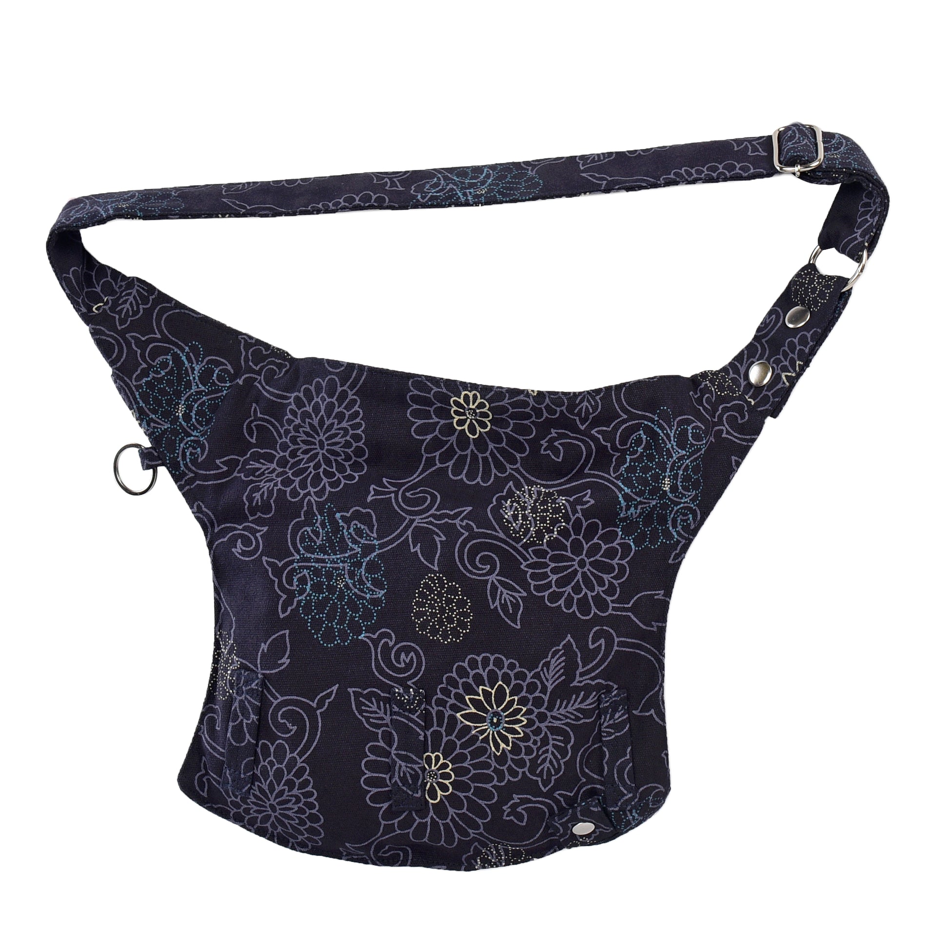 Rückseite der Nijens Gassi-Tasche Brandenburg in Lila mit floralem Muster