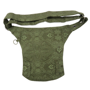 Gassi-Tasche Stoff Olivgrün mit Om-Muster.