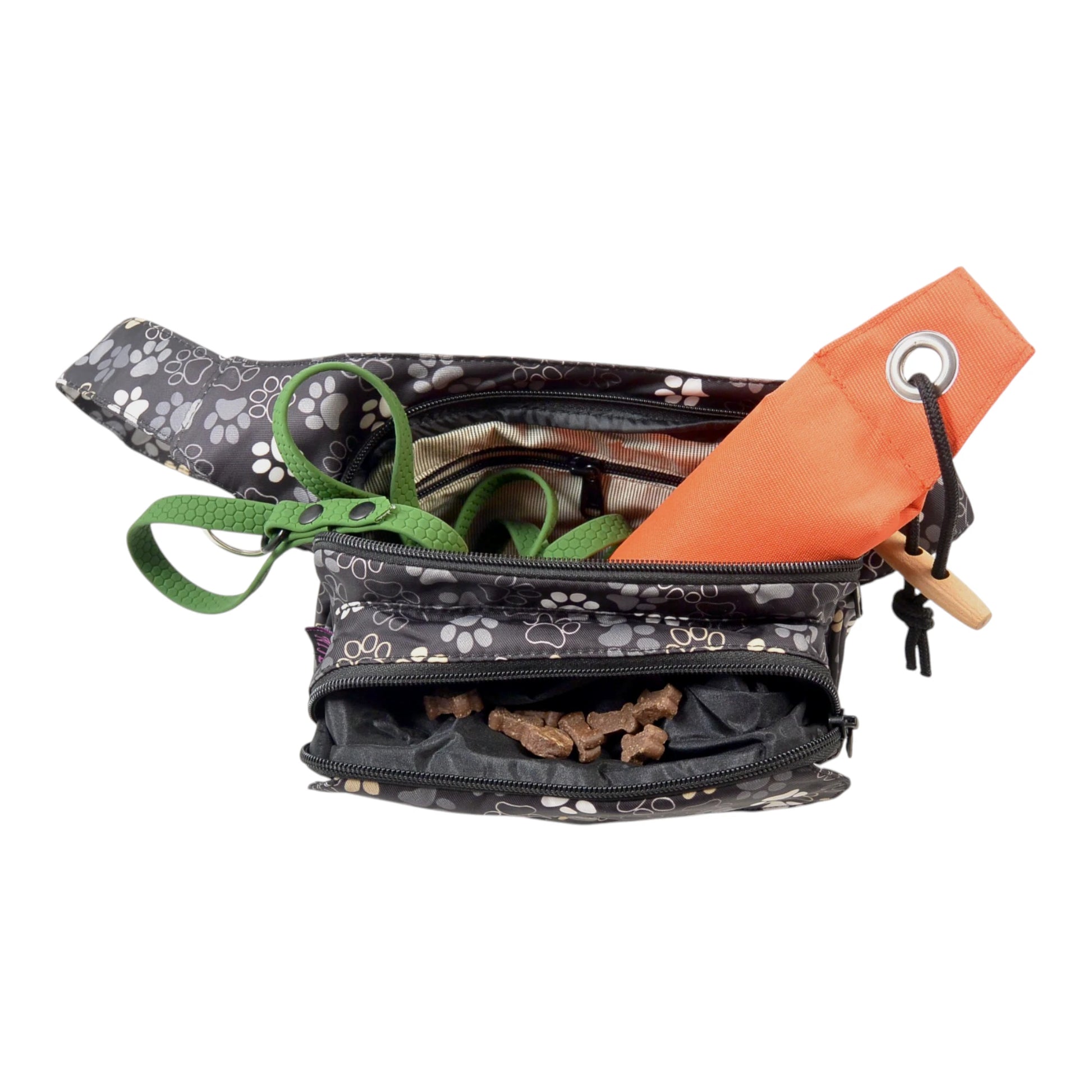 Wasserabweisende Gassi-Tasche in Schwarz-Weiß mit stilvollem Pfoten-Design mit Leckerlifach und Wurf-Dummy