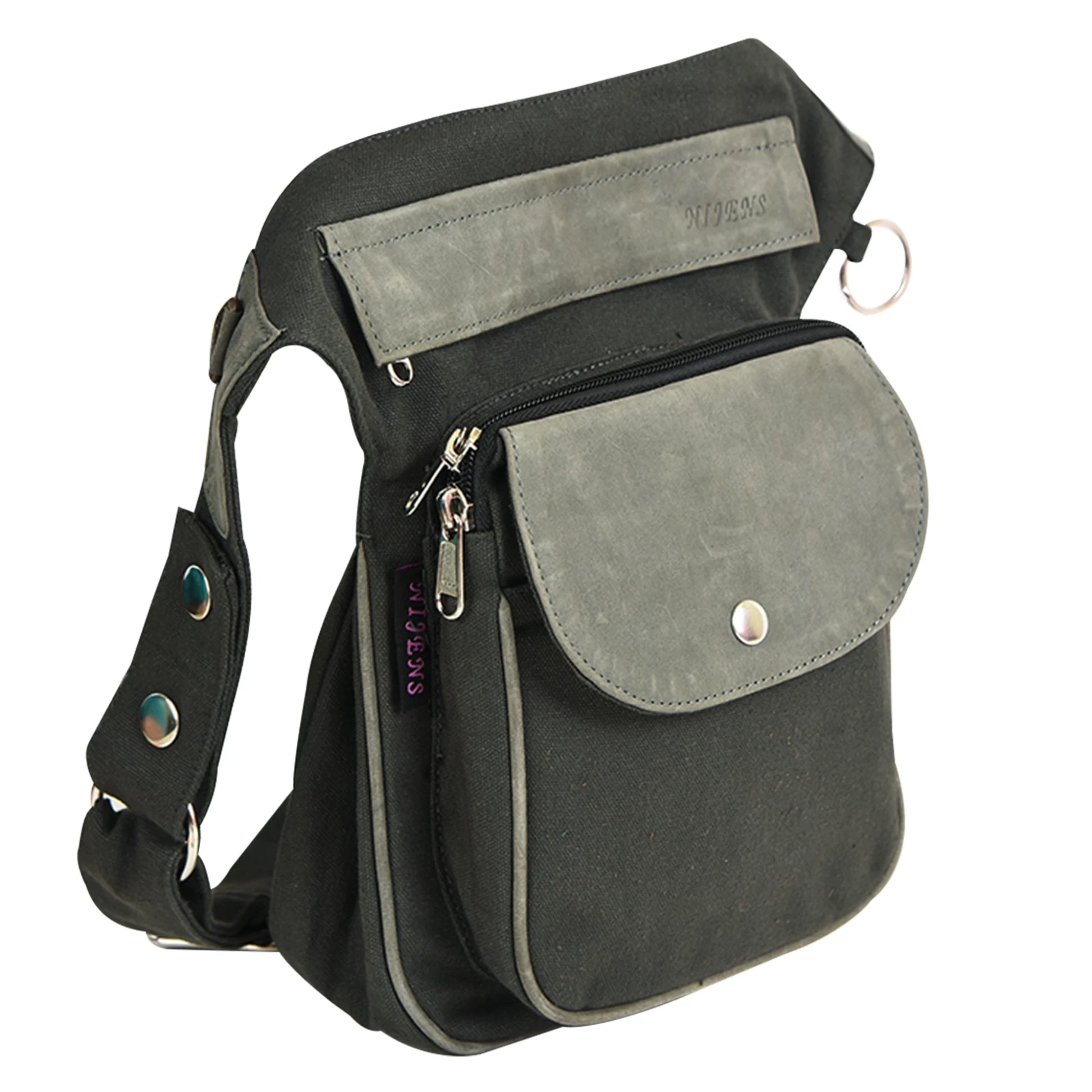 Gassitasche aus Canvas in Moosgrau mit grauen Echtleder-Details, Seitenansicht mit Druckknopfklappe, Reißverschlussfach und verstellbarem Gurt