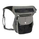 Detailansicht der rustikalen Echtlederapplikation mit Pferd im Herzmotiv auf der Gassitasche in Grau-Schwarz