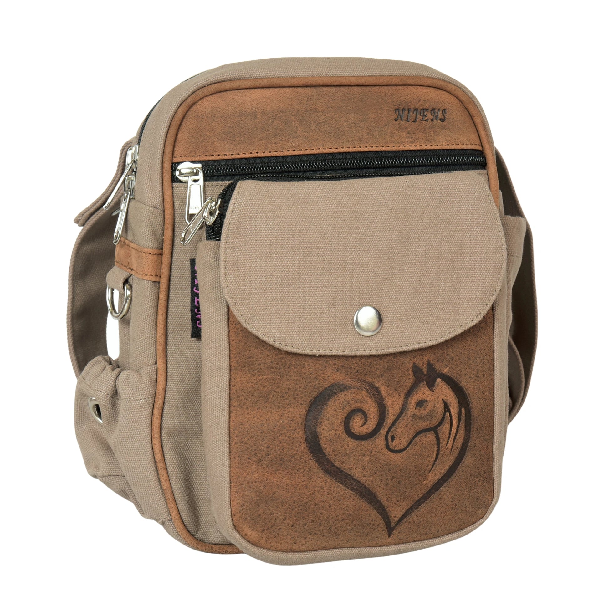 Beige-braune Reitertasche Konstanz aus robustem Canvas mit braunem Echtleder und Pferde-Herz-Prägung, Seitenansicht
