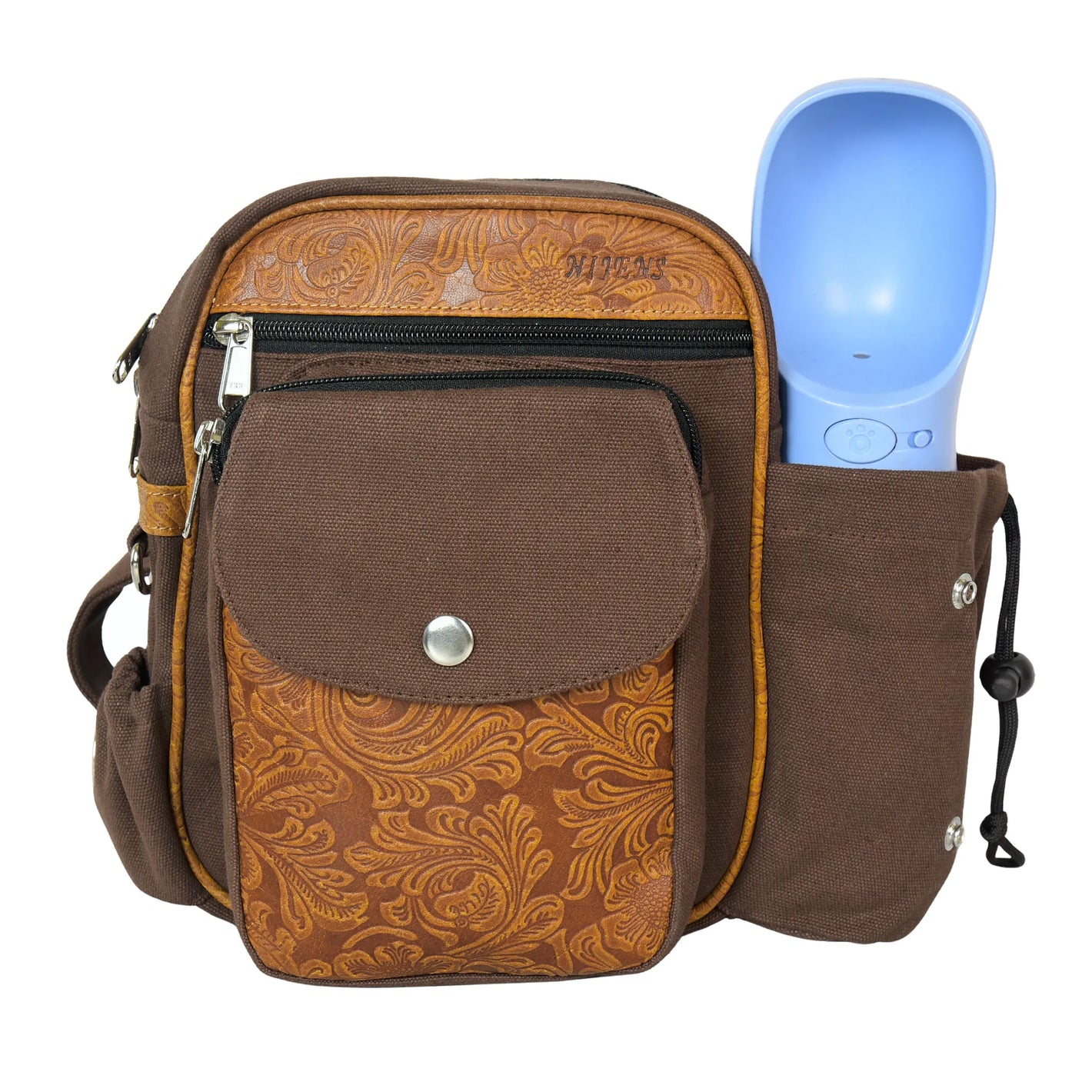 Braune Gassi- und Reittasche Konstanz von Nijens aus robustem Canvas mit geprägtem Leder, seitlichem Flaschenhalter und mehreren Reißverschlussfächern