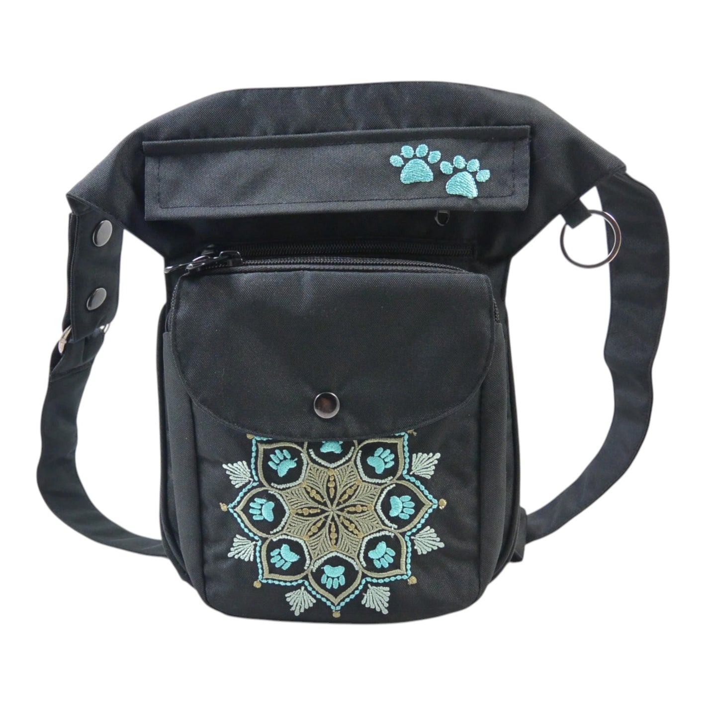 Schwarze Nijens Gassi-Tasche Hannover aus wasserabweisendem Polyesterstoff mit Mandala-Stickerei und Pfotenmotiv, praktische Bauchtasche für Hundespaziergänge.