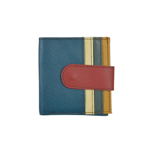 Kleiner Leder-Geldbeutel im Patchwork-Look mit blauem Außenmaterial, roter Lasche und bunten Kartensteckfächern im Inneren