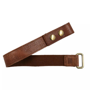 Gürtel-Verlängerung aus Leder in Brandy Braun mit zwei Druckknöpfen an einem und einen Vierkantring zur Verlängerung von Gürteln unserer Hüfttaschen an dem anderen Ende