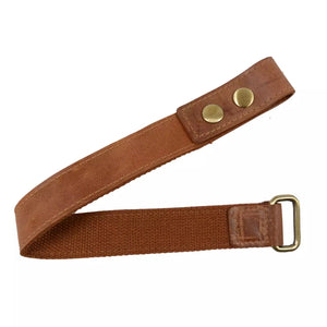 Gürtel-Verlängerung aus Leder in Braun mit zwei Druckknöpfen an einem und einen Vierkantring zur Verlängerung von Gürteln unserer Hüfttaschen an dem anderen Ende.