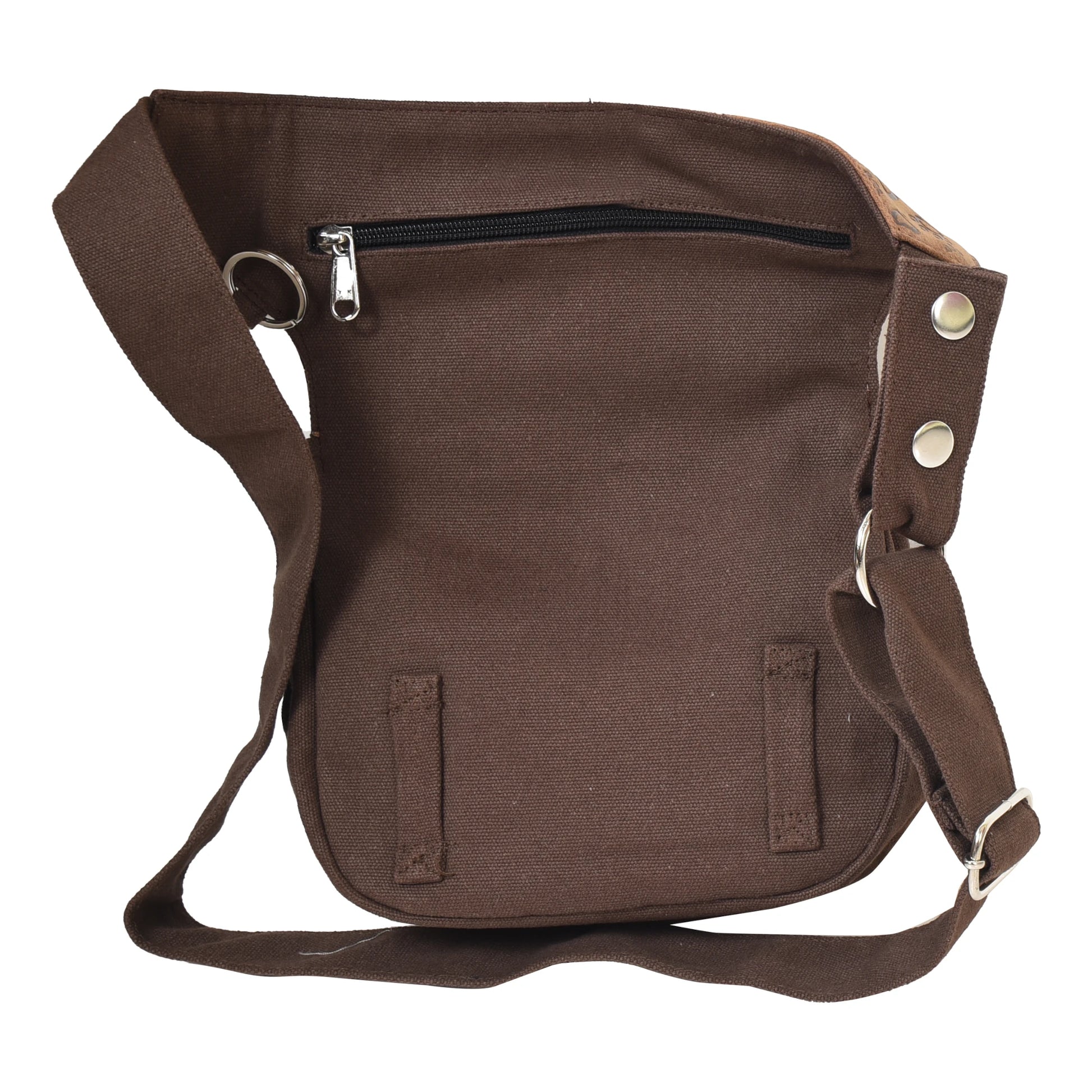 Rückseite der braunen Gassi-Tasche aus echtem Leder mit zwei Schlaufen zur Befestigung eines Beingurts für extra Halt am Oberschenkel
