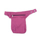 Gürteltasche aus wasserabweisenden Stoff Pink mit Pfote&Herz Aufnäher und einem Reißverschlussfach hinten und zwei Gürtelschlaufen zur Befestigung eines Oberschenkelgurts.