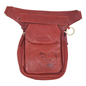 Gürteltasche S-XXXL aus rotem Leder mit Pfote&Herzprägung. An einem Ring an der Seite kann ein Karabiner angehängt werden.