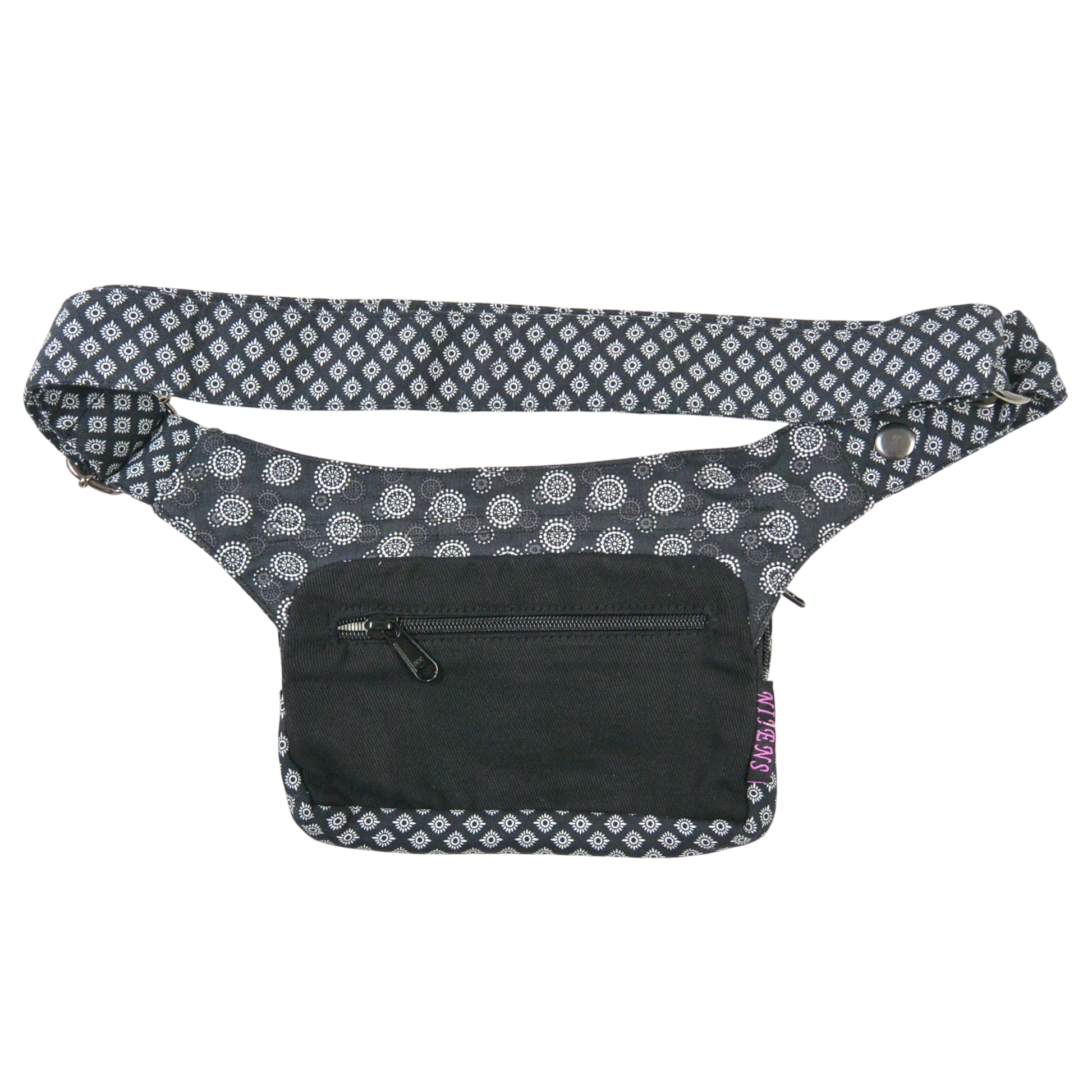 Nijens Bauchtasche aus 100% Baumwolle in Grau-Schwarz mit weißem Muster, Rückansicht mit Reißverschlussfach und verstellbarem Gurt.
