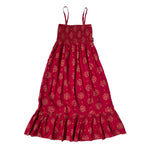 Sommerkleid, Smoked Dress aus Baumwolle in Rot und floralen Motiven. Spaghettiträger sind größenverstellbar und der Rocksaum ist geschmückt mit einer breiten Rüschborte.