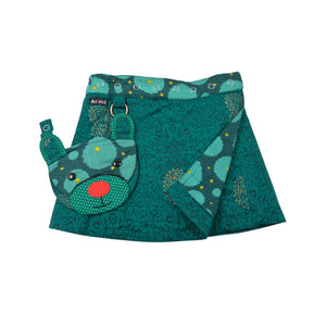 Wenderock mit abnehmbarem Bärentäschchen, Baumwollstoff Petrol Farben mit floralen Ornamenten.