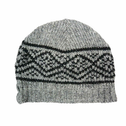 Graue Wollmütze aus Schurwolle mit schwarzem Jacquardmuster und breitem Rippbund, warme Beanie von Nijens.