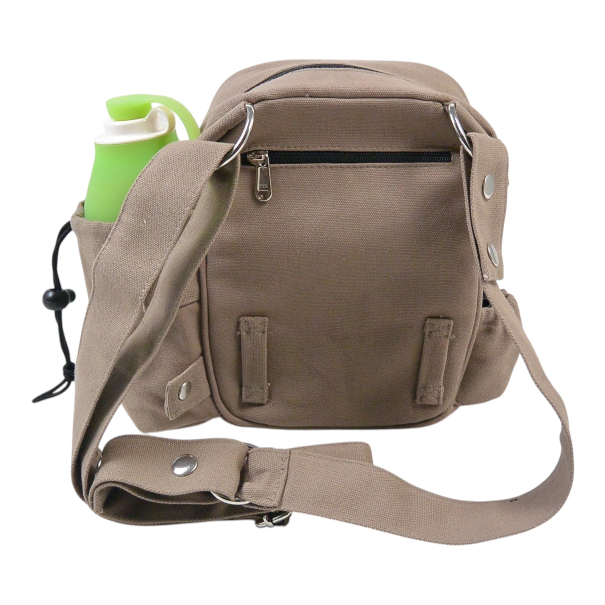 Hundetasche Konstanz in Braun und Sand mit integriertem Flaschenhalter für Trinkflasche, robust und praktisch für unterwegs. Rückseite.