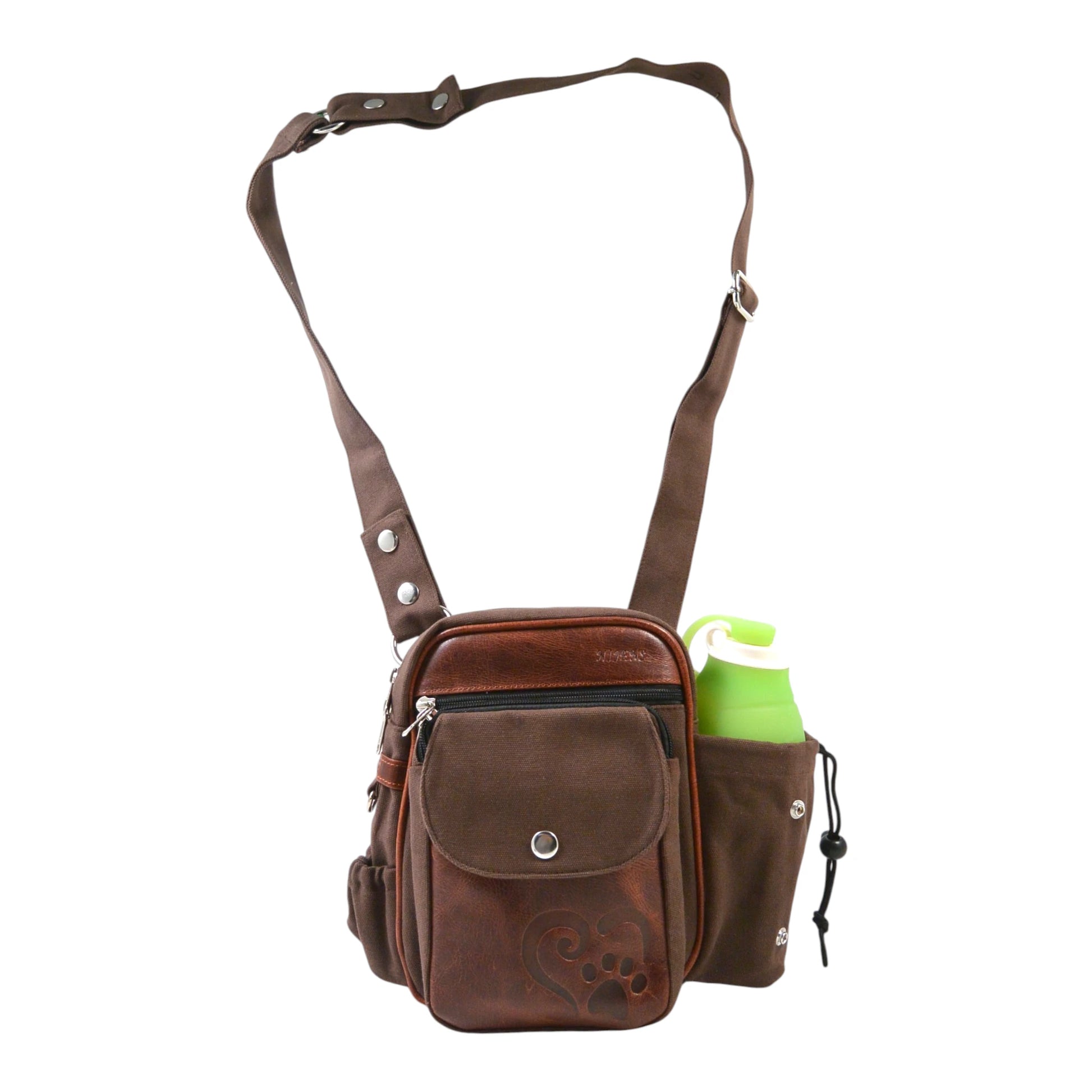 Nijens Konstanz Gassitasche aus Canvas Braun und Leder mit Pfote-Herz-Motiv, verstellbarem Schultergurt und integriertem Flaschenhalter.