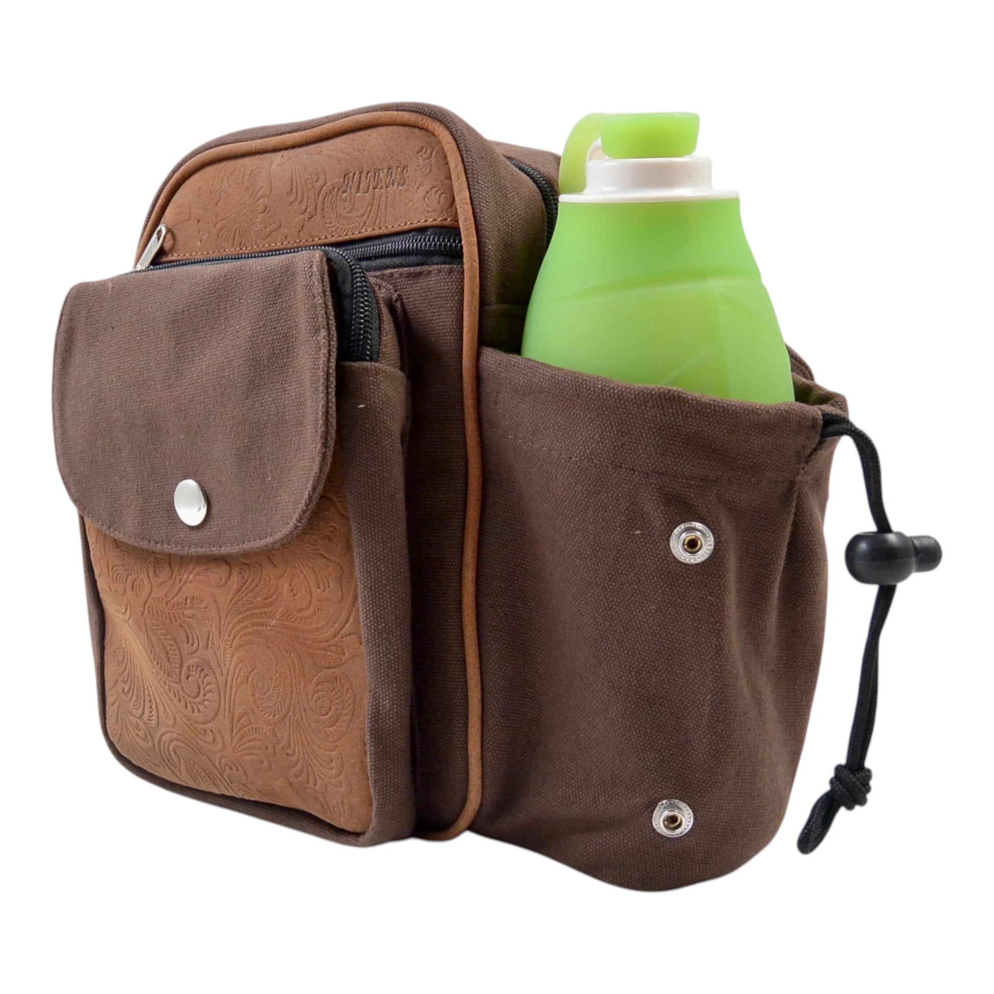 Braune Gassi-Tasche Konstanz von Nijens aus robustem Canvas mit geprägtem Leder, mehreren Reißverschlussfächern, Hundetrinkflasche.