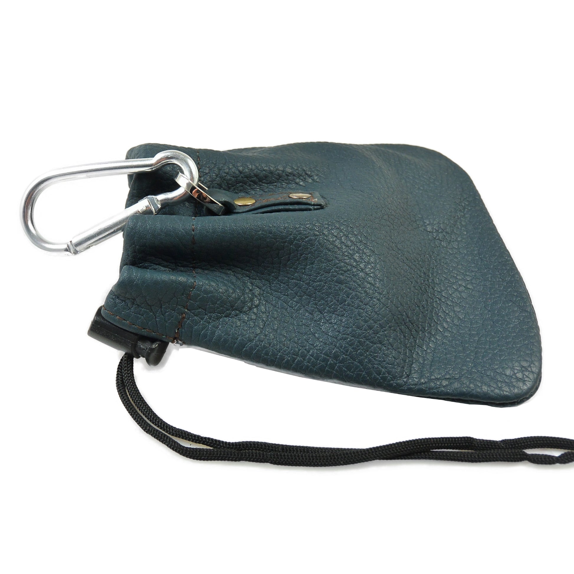 Leder-Leckerlibeutel mit Karabiner & Innenfutter.