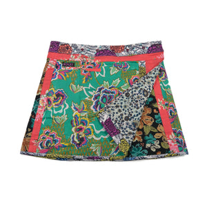 Wenderock, Wickelrock aus Baumwolle Grün-Schwarz mit Blumenmotiven und kleinem Einsteckfach vorne. Umfang ist einstellbar mit gläsernen Druckknöpfen am Rockbund.